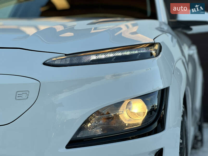 Внедорожник / Кроссовер Hyundai Kona 2021 в Тернополе