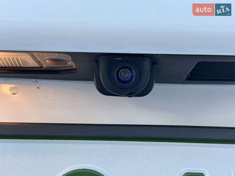 Внедорожник / Кроссовер Hyundai Kona 2021 в Тернополе