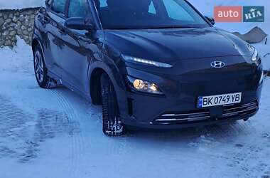 Позашляховик / Кросовер Hyundai Kona 2021 в Рівному