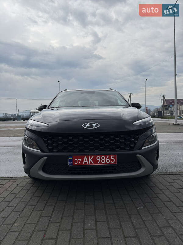 Hyundai Kona 2021