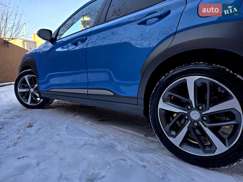 Внедорожник / Кроссовер Hyundai Kona 2020 в Полтаве