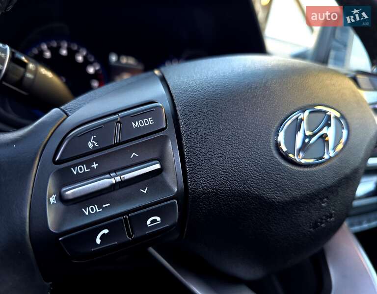 Внедорожник / Кроссовер Hyundai Kona 2020 в Полтаве