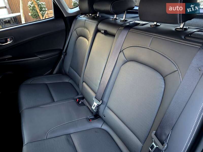 Внедорожник / Кроссовер Hyundai Kona 2020 в Полтаве