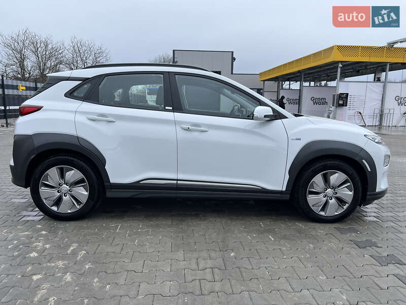 Позашляховик / Кросовер Hyundai Kona 2020 в Бродах фото 8 Позашляховик / Кросовер Hyundai Kona 2020 в Бродах