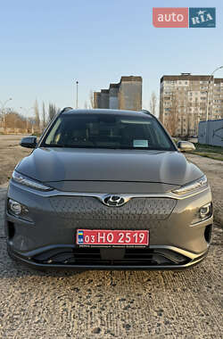 Позашляховик / Кросовер Hyundai Kona 2019 в Южноукраїнську