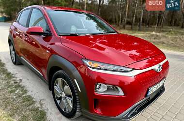 Позашляховик / Кросовер Hyundai Kona 2020 в Львові