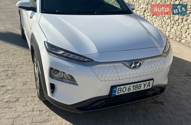 Внедорожник / Кроссовер Hyundai Kona 2020 в Тернополе