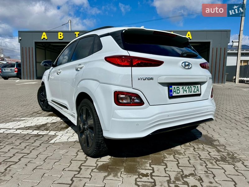 Внедорожник / Кроссовер Hyundai Kona 2018 в Виннице