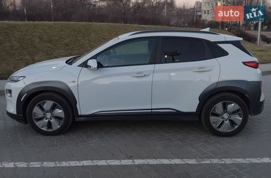 Позашляховик / Кросовер Hyundai Kona 2019 в Дніпрі