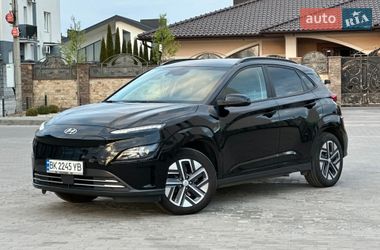 Внедорожник / Кроссовер Hyundai Kona 2022 в Ровно