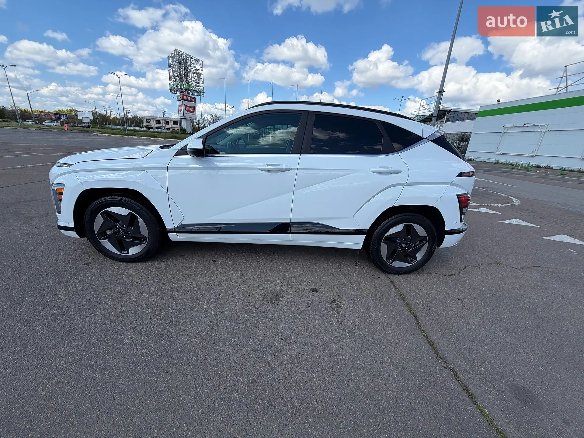2023 Hyundai Kona - мініатюра 16
