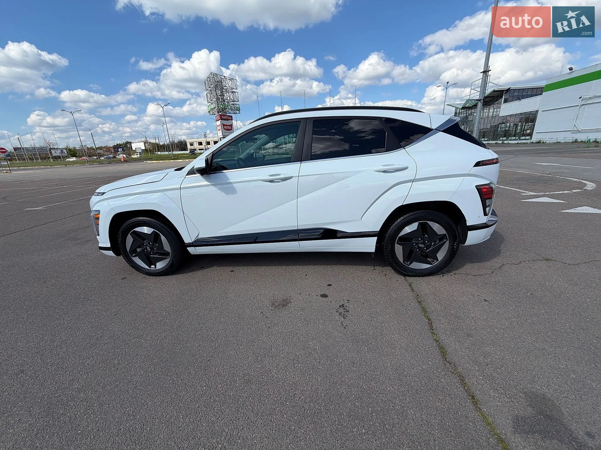 2023 Hyundai Kona - мініатюра 4
