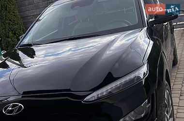 Внедорожник / Кроссовер Hyundai Kona 2023 в Ровно