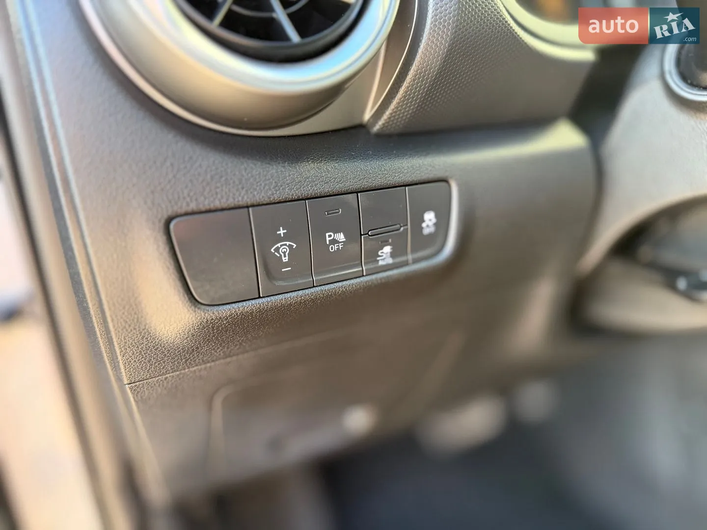 2023 Hyundai Kona - мініатюра 59