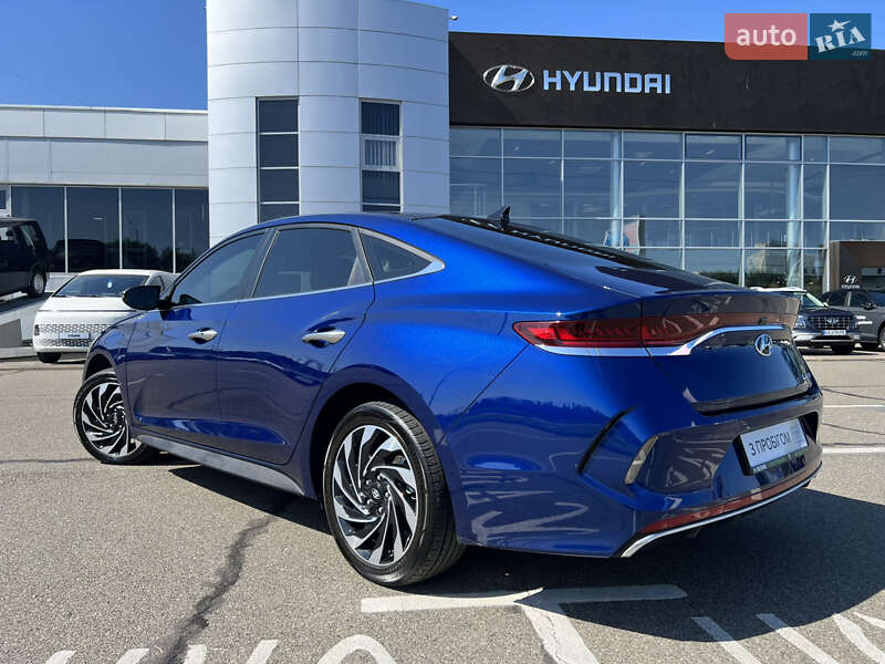 Седан Hyundai Lafesta EV 2020 в 