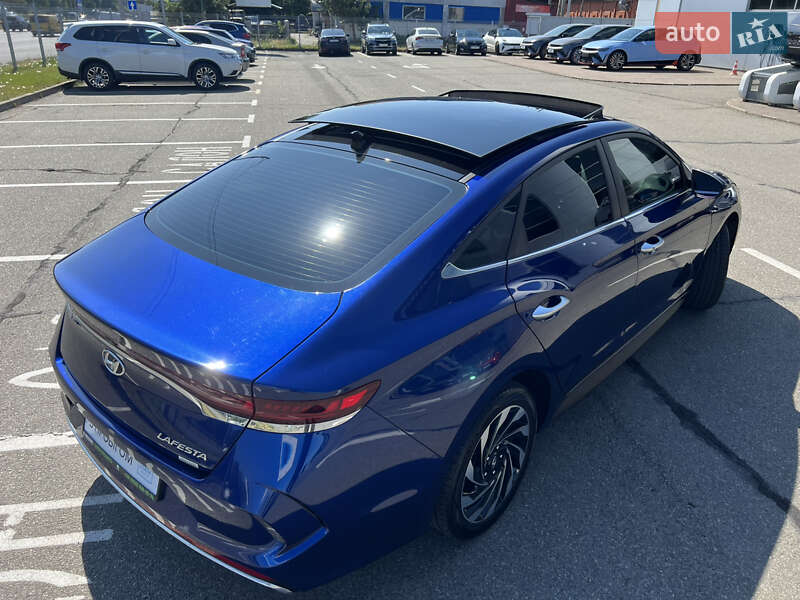 Седан Hyundai Lafesta EV 2020 в Киеве