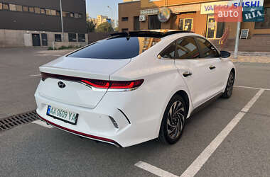 Фастбэк Hyundai Lafesta 2020 в 