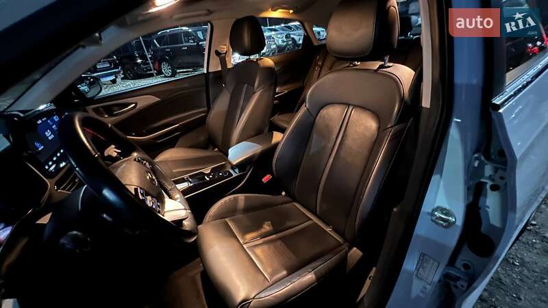 Фастбэк Hyundai Lafesta 2020 в Киеве фото 9 Фастбэк Hyundai Lafesta 2020 в Киеве