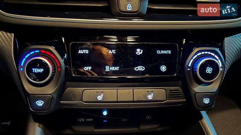 Фастбэк Hyundai Lafesta 2020 в Киеве фото 19 Фастбэк Hyundai Lafesta 2020 в Киеве