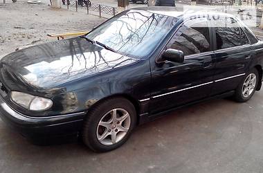 Седан Hyundai Lantra 1995 в Киеве