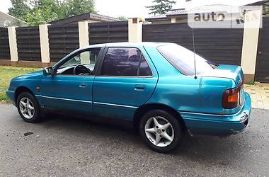 Седан Hyundai Lantra 1994 в Харькове