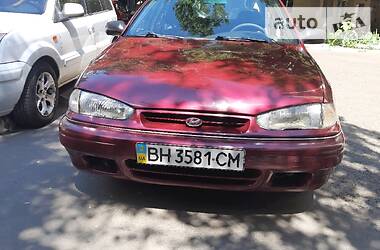 Седан Hyundai Lantra 1994 в Одессе