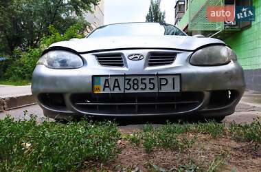 Седан Hyundai Lantra 2000 в Києві