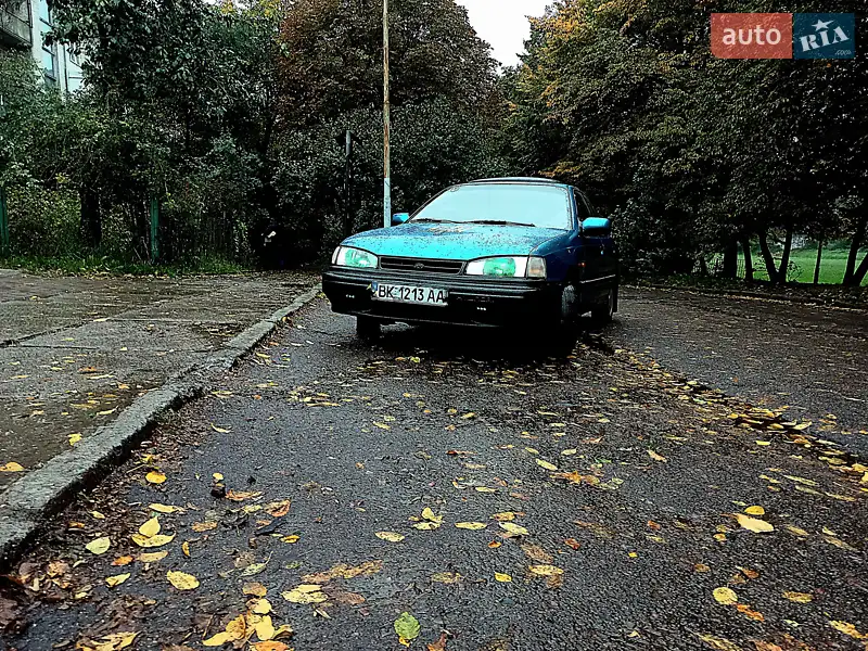 Hyundai Lantra 1992