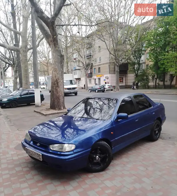 Hyundai Lantra