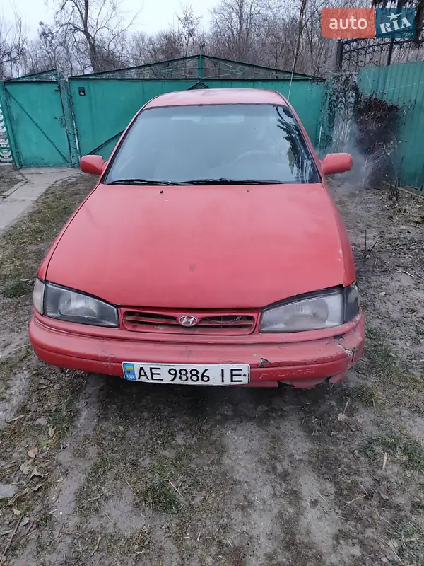 Hyundai Lantra