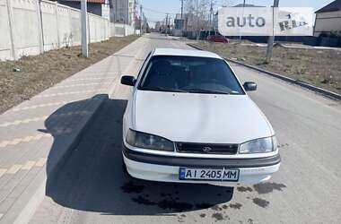 Седан Hyundai Lantra 1992 в Києві