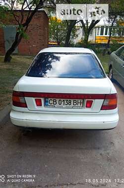 Седан Hyundai Lantra 1993 в Чернигове