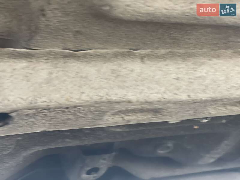 Седан Hyundai Lantra 1994 в Кременчуге