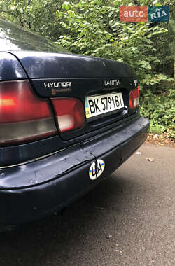Седан Hyundai Lantra 1994 в 