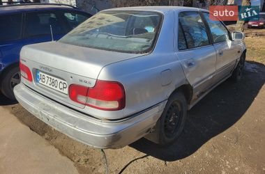 Седан Hyundai Lantra 1995 в Вінниці
