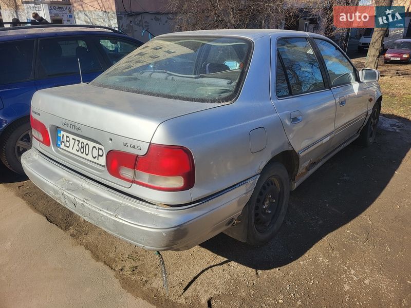 Hyundai Lantra 1995