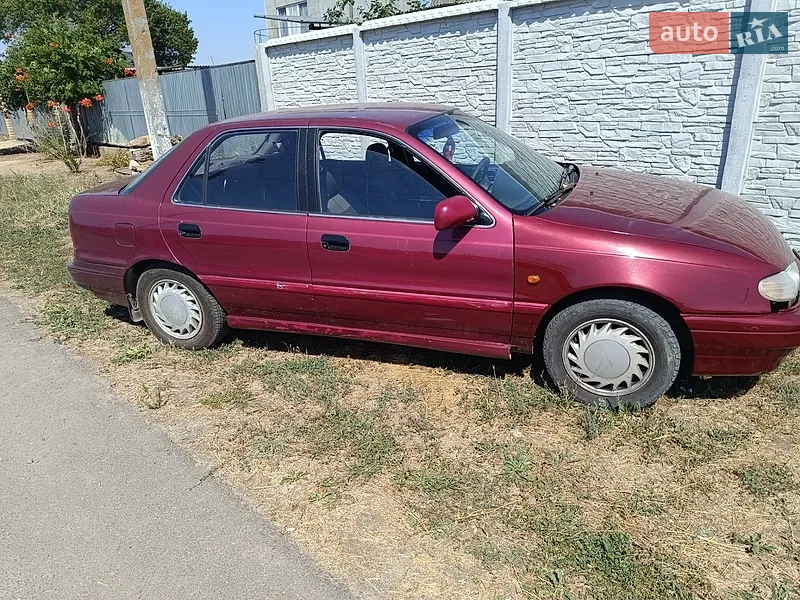 Hyundai Lantra