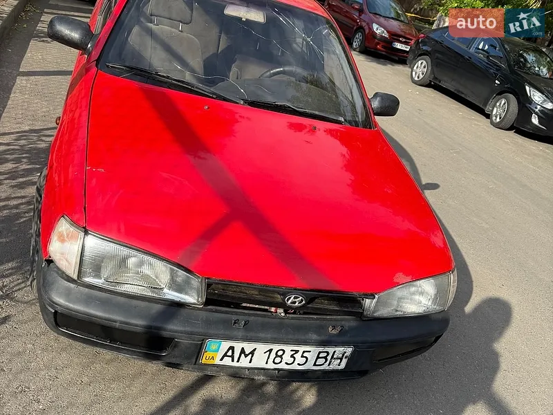 Hyundai Lantra 1992