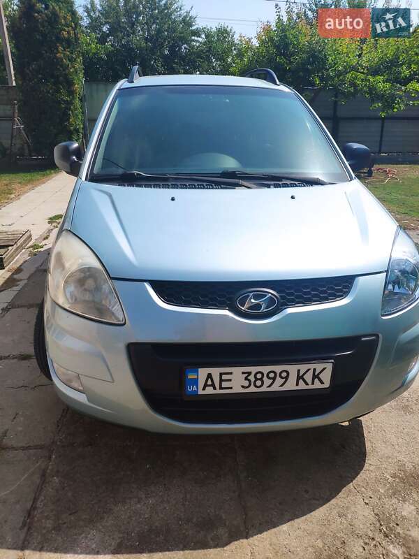 Минивэн Hyundai Matrix 2008 в 
