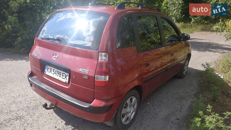 Минивэн Hyundai Matrix 2006 в Гребенке