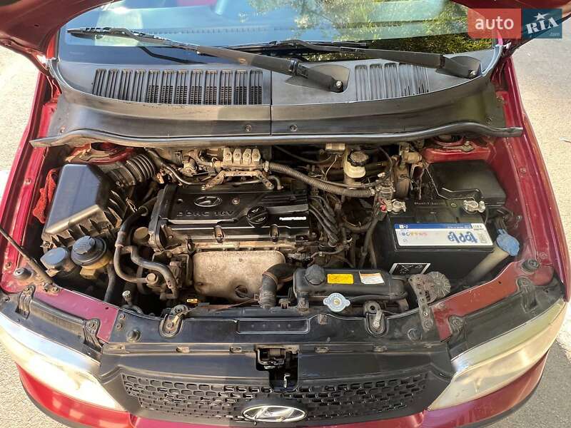 Минивэн Hyundai Matrix 2006 в Днепре
