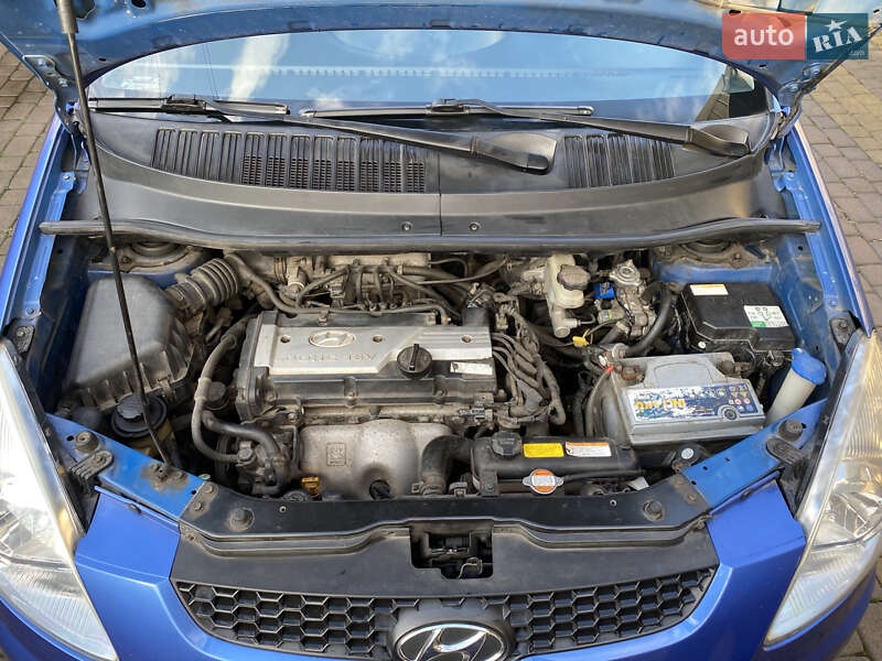 Минивэн Hyundai Matrix 2008 в Киеве
