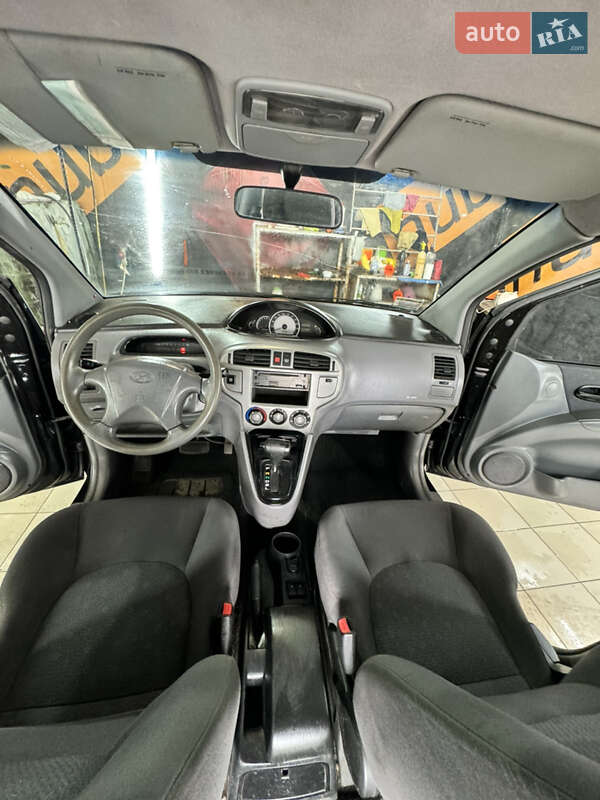 Минивэн Hyundai Matrix 2007 в 