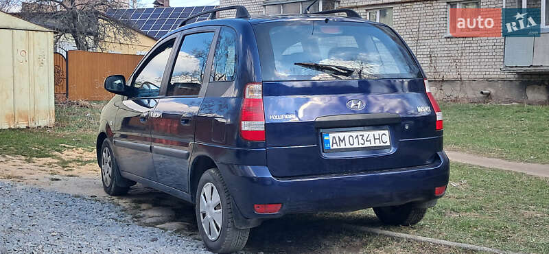 Минивэн Hyundai Matrix 2009 в Житомире