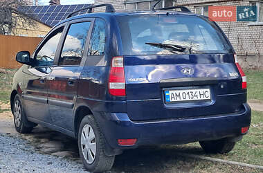 Минивэн Hyundai Matrix 2009 в 