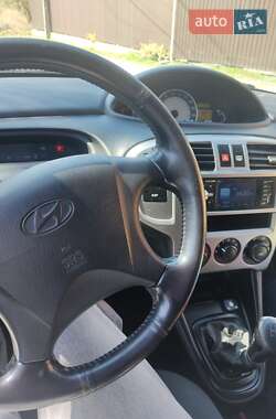 Минивэн Hyundai Matrix 2008 в 