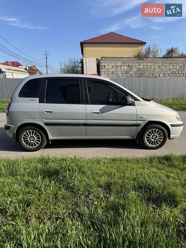 Минивэн Hyundai Matrix 2006 в Киеве