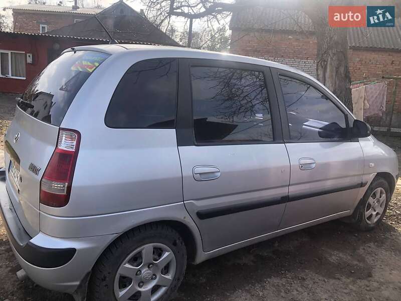 Минивэн Hyundai Matrix 2007 в Виннице