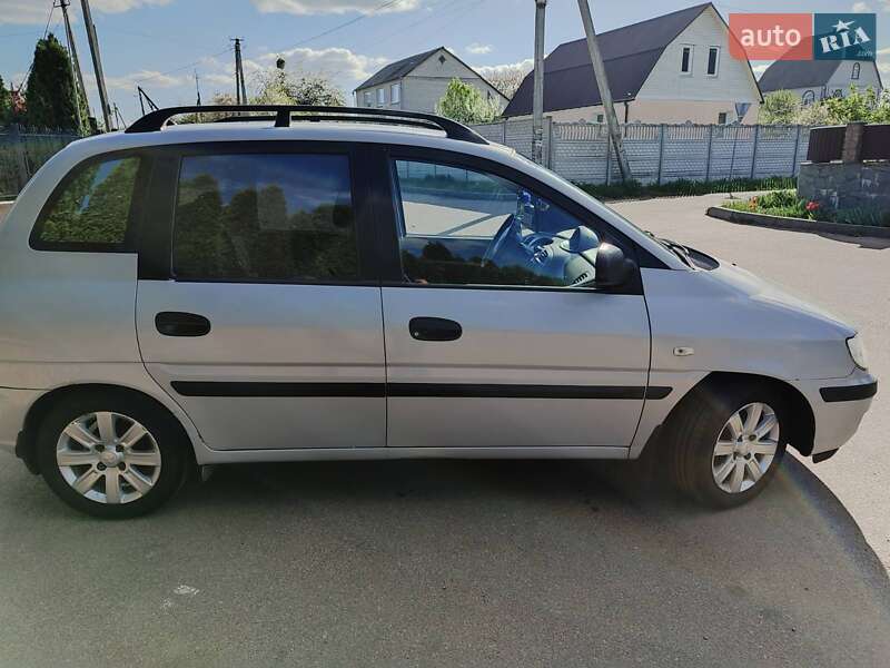 Минивэн Hyundai Matrix 2005 в Житомире