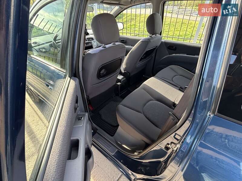 Мінівен Hyundai Matrix 2007 в Києві